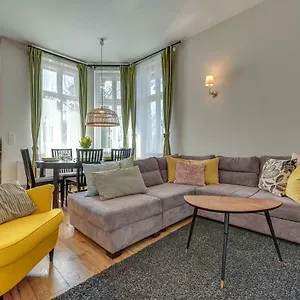Lion - Scandi Ii Apartament